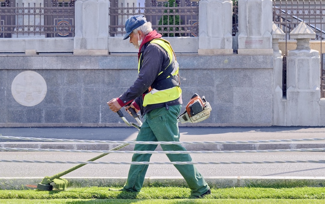 Service & maintenance